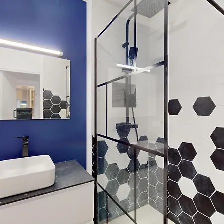 1 Sur 3 Disponibles Dans Apartament Rouen